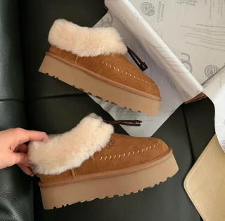 UGG Women's Coquette Stitch Slipper Chestnut